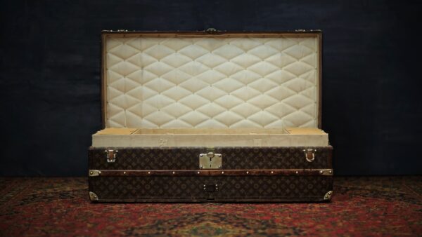 the-trunk-louis-vuitton-homepage-116