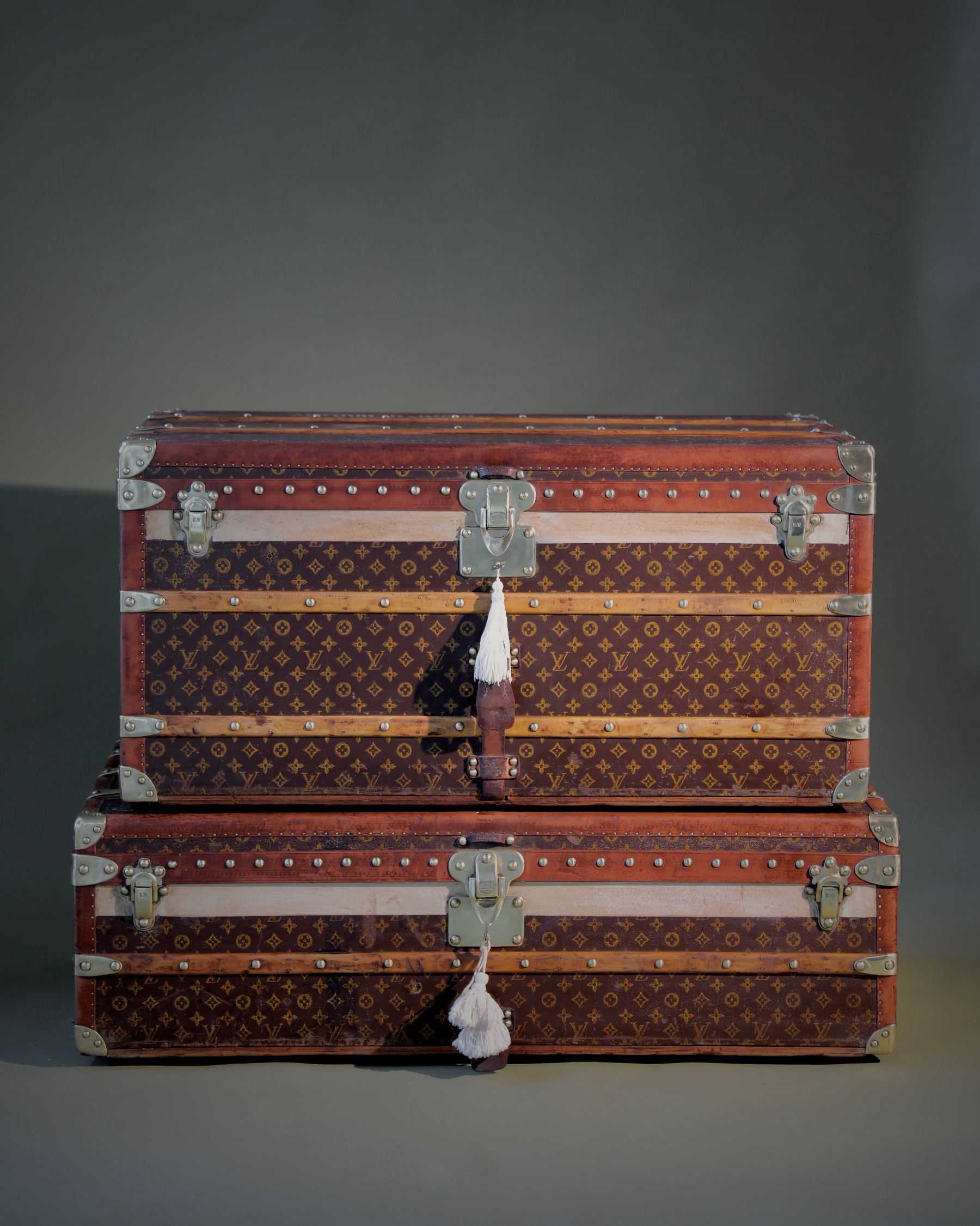 he-well-traveled-trunk-louis-vuitton-thumbnail-product-5769:70-1